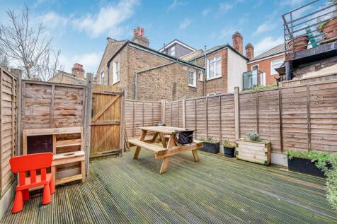 Davies_Davies_5A_Mount_Pleasant_Cres_04.JPG