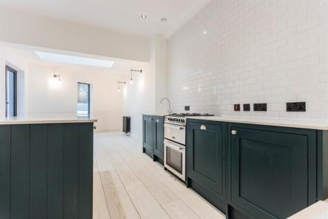 MB_number 1_fonthill mews_19.jpg