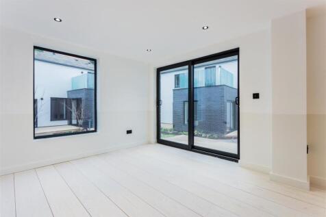 MB_number 1_fonthill mews_27.jpg