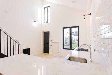 MB_visit 8_fonthill mews_8_07.jpg