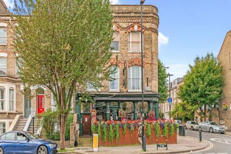 Davies___Davies-Fonthill_Road-1.jpg