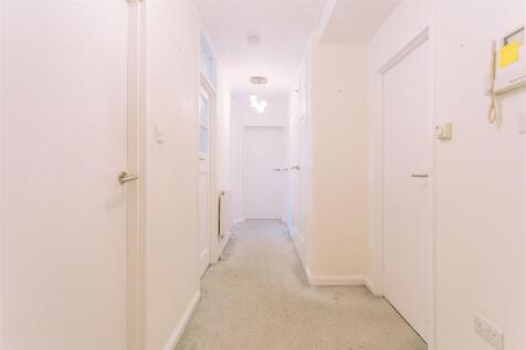 MB_pembroke hall_hendon_davies davies-13.jpg