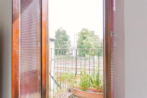 MB_46 beatrice road_finsbury park_davies davies_24