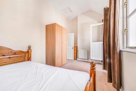 Davies___Davies-2_Coach_House_Mews-04.jpg