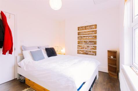 MB_crouch hill_finsbury park_davies davies_41.jpg