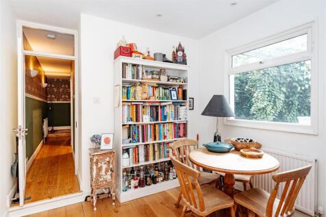 Finsbury Park Avenue-13.jpg