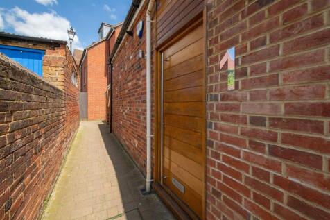 1 Coopers Alley, Hitchin-50.jpg