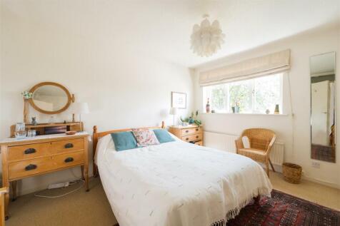 63 Meadowbank, Hitchin-25.jpg