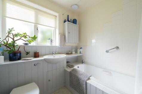 63 Meadowbank, Hitchin-24.jpg