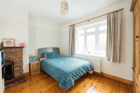 3 Coach Drive, Hitchin-32.jpg