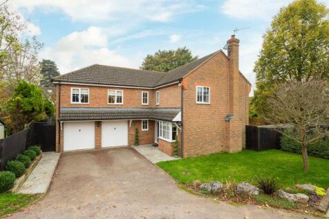 1 Woodside Gardens, Hitchin-56.jpg