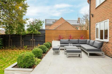 1 Woodside Gardens, Hitchin-43.jpg