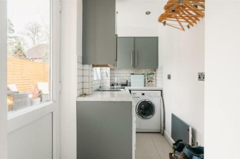 1 Woodside Gardens, Hitchin-14.jpg