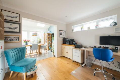12 Elderberry Drive, Hitchin-08.jpg