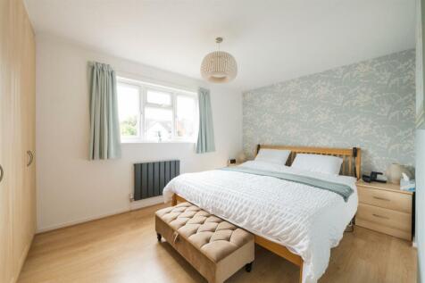 12 Elderberry Drive, Hitchin-27.jpg