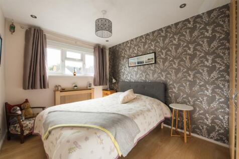 12 Elderberry Drive, Hitchin-23.jpg