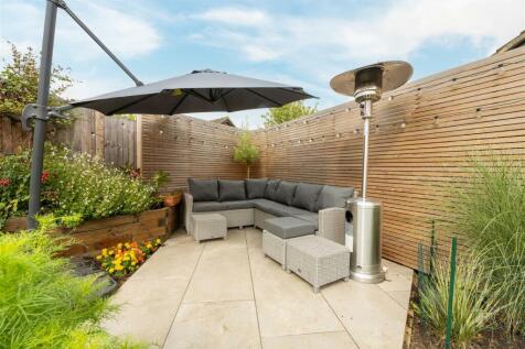 12 Elderberry Drive, Hitchin-37.jpg