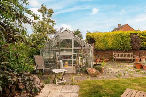 11 Westfield Road, Hitchin-25.jpg