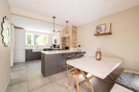 6 Whitwell Road, St. Pauls Walden-14.jpg