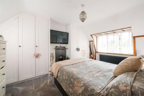 6 Whitwell Road, St. Pauls Walden-19.jpg