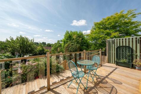 18 Lindsay Avenue, Hitchin-27.jpg