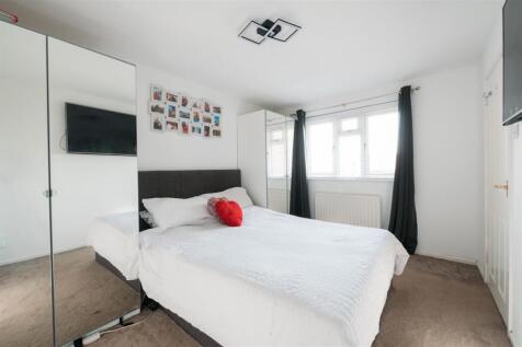 27 Coleridge Close-16.jpg