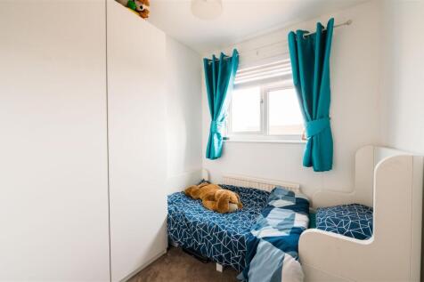 27 Coleridge Close-22.jpg