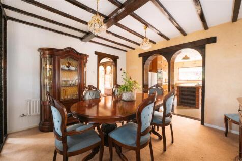 9 Cranbourne Avenue, Hitchin-10.jpg