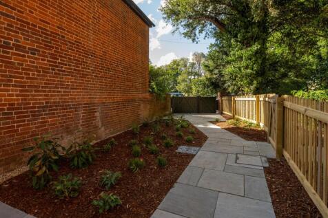 Gosmore Ley Close-140.jpg