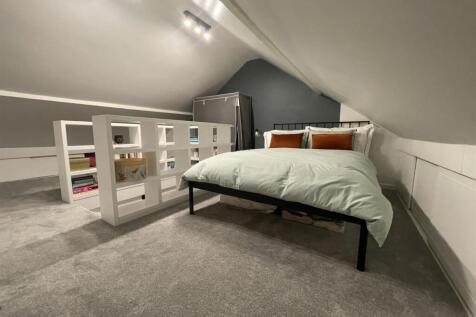 attic 1.jpg