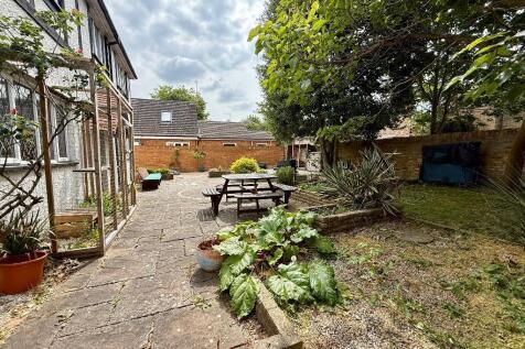Property Image 29