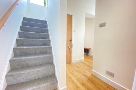ENTRANCE LOBBY AND HALLWAY
