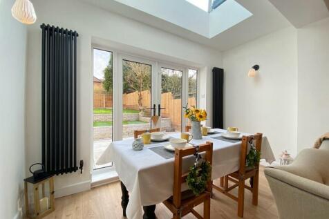LIVING DINING ROOM