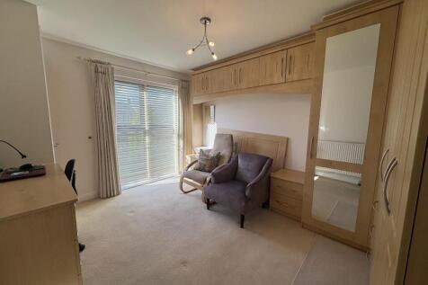 DOUBLE BEDROOM TWO