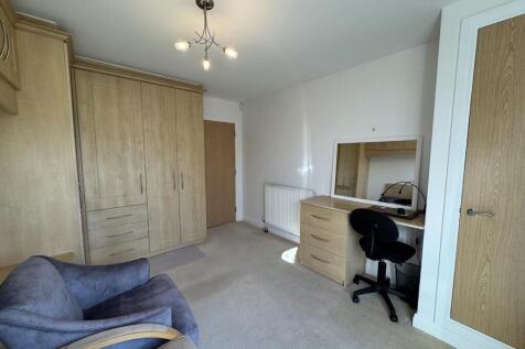 DOUBLE BEDROOM TWO