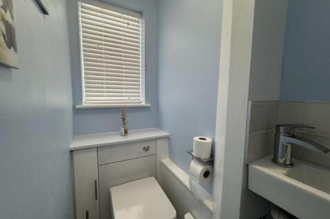 CLOAKROOM WC