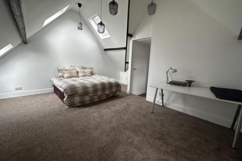 BEDROOM FIVE