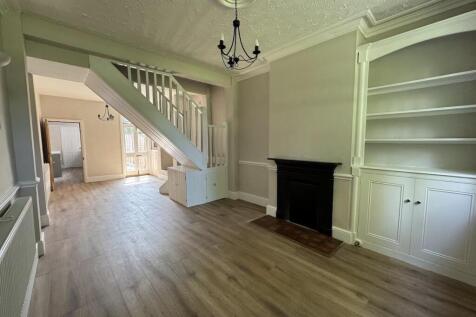 OPEN PLAN LIVING DINING ROOM