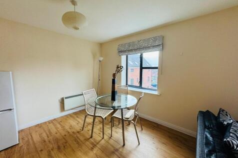 LIVING DINING KITCHEN
