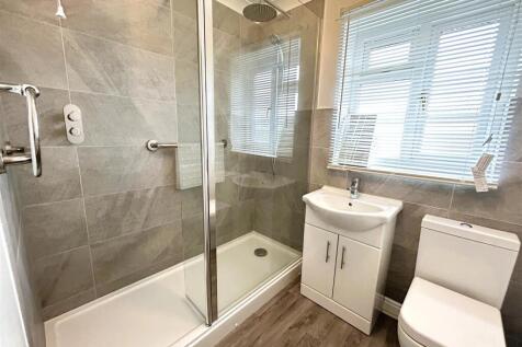 shower room.JPG