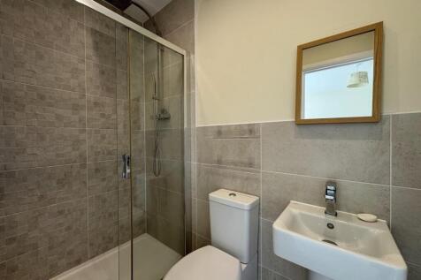 GROUND FLOOR WC