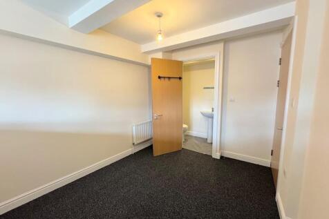 MEZZANINE BEDROOM