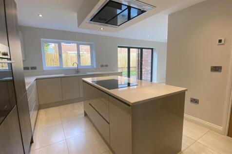 LIVING KITCHEN