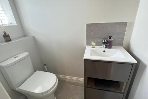 Cloakroom.jpg