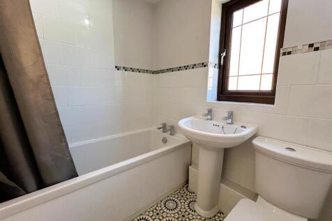 bathroom.JPG