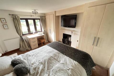 MASTER BEDROOM ONE