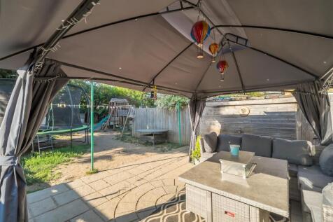 1320399-18-687006d8cece9.jpg