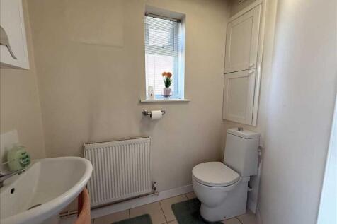 Ground Floor WC