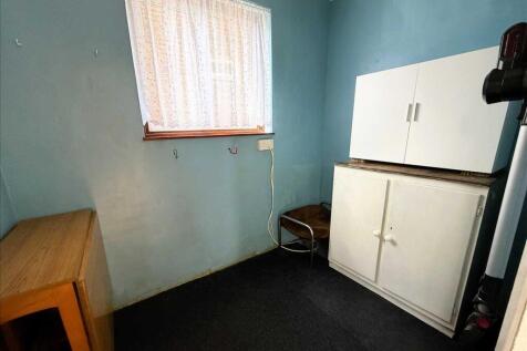 Utility Room / Study