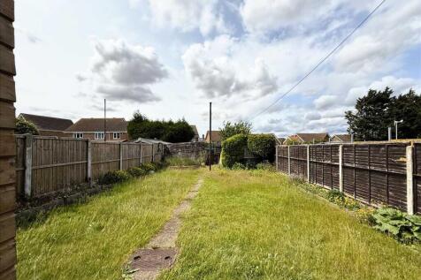 Garden to Rear